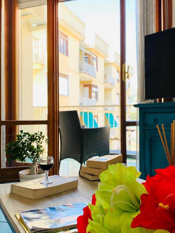 Sorrento Moon Apartment Luaran gambar
