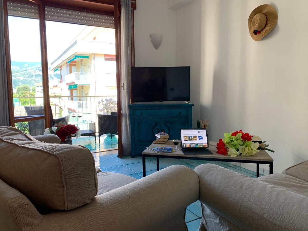 Sorrento Moon Apartment Luaran gambar