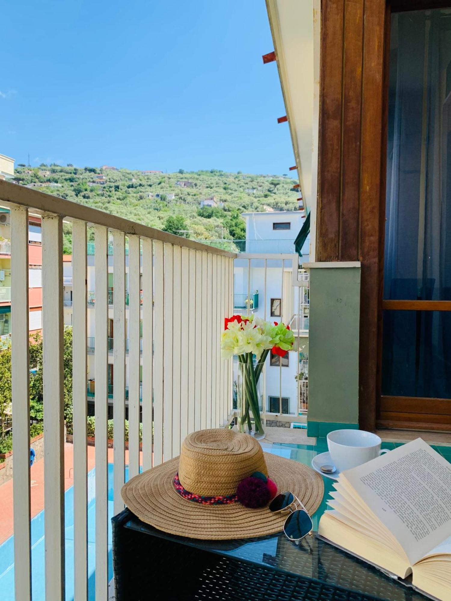 Sorrento Moon Apartment Luaran gambar