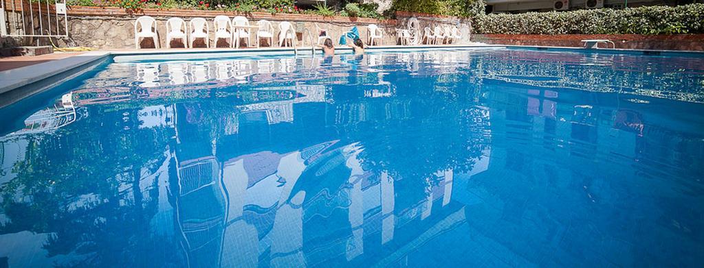 Sorrento Moon Apartment Luaran gambar